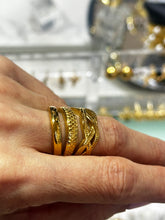 Load image into Gallery viewer, Duquesa Gold Ring
