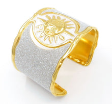 Load image into Gallery viewer, Sol Mio Gold Cuff
