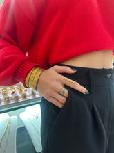 Load image into Gallery viewer, 7 Millones Gold Bangle
