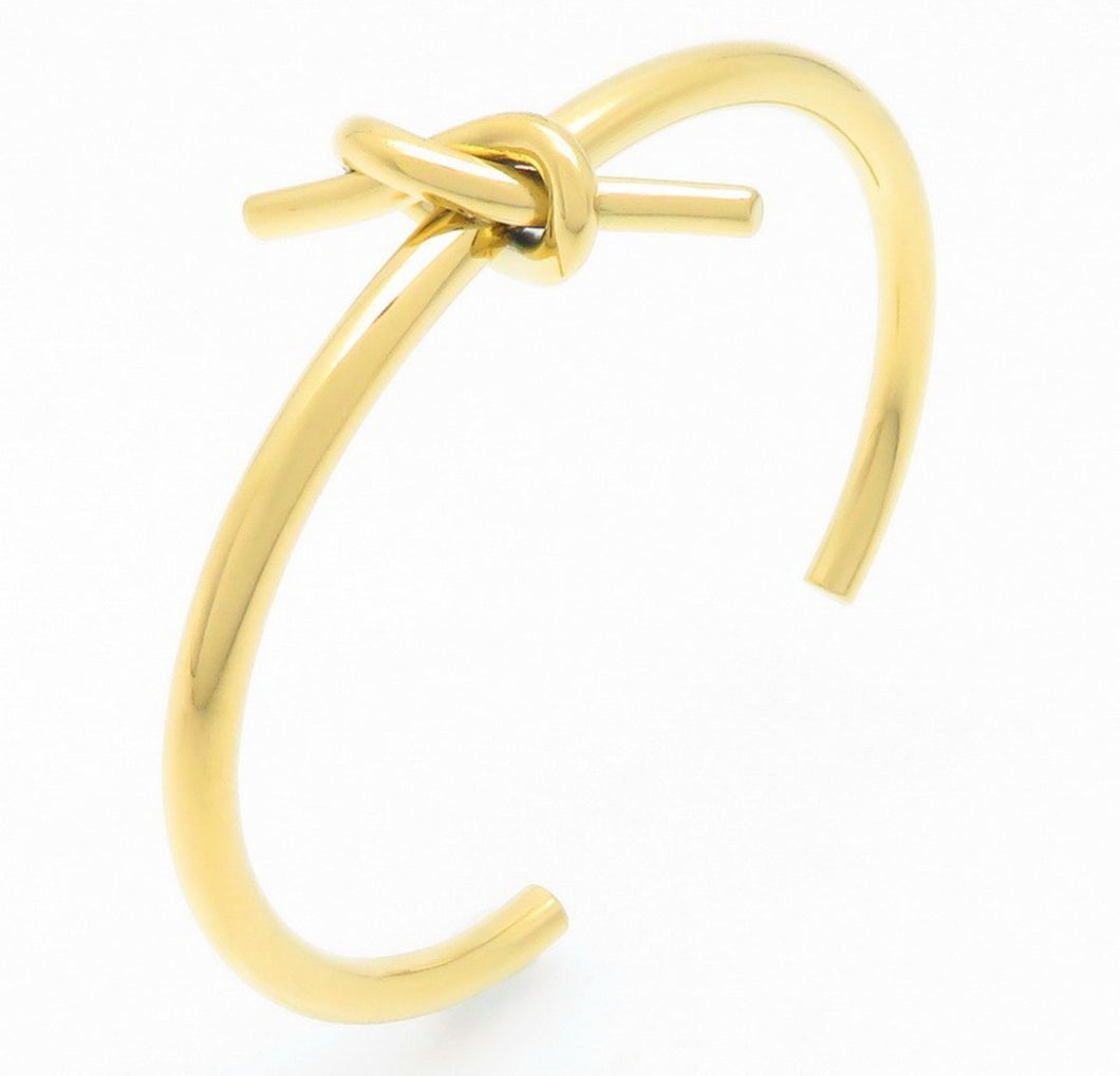 Nudo De La Suerte Gold Bangle
