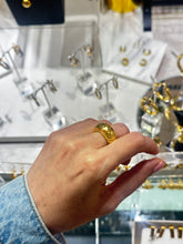 Load image into Gallery viewer, Stone Gold Ring

