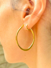 Load image into Gallery viewer, Small Drop Gold Hoops
