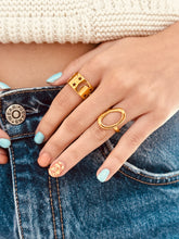 Load image into Gallery viewer, Moon and Back Gold Ring
