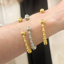 Load image into Gallery viewer, 1400 Gold Bangle
