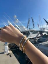 Load image into Gallery viewer, Twist Gold Bangle
