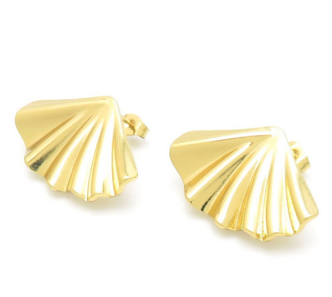 Fresh Gold Stud Earrings