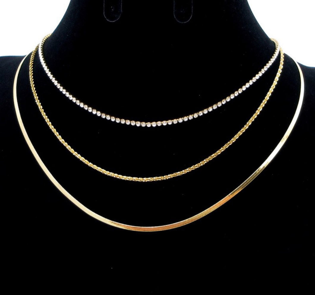 Inresistible Triple Gold Chain