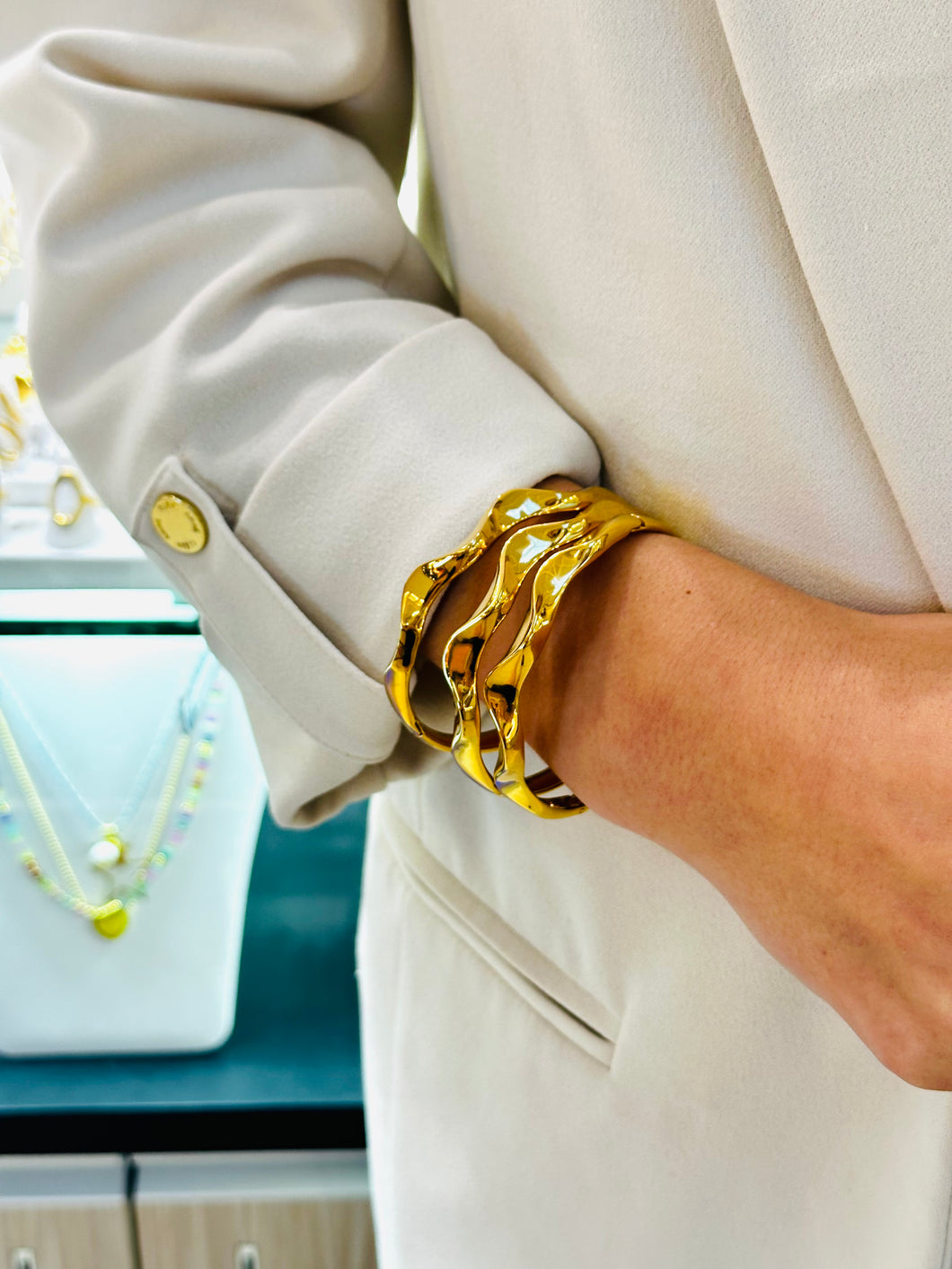 Waves Gold Bangle
