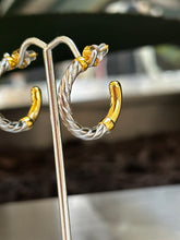 Load image into Gallery viewer, David Doble Tono Hoops
