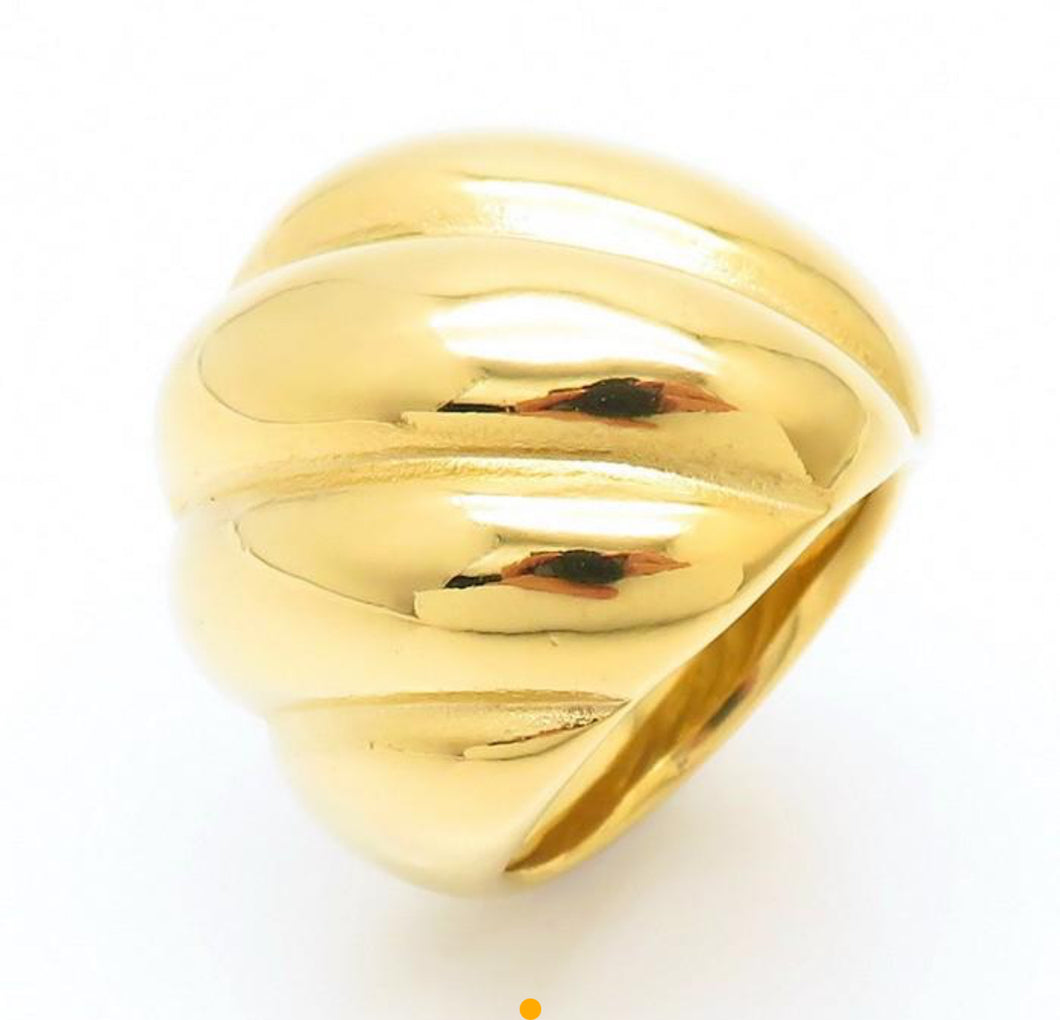 Angelina Gold Ring