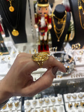 Load image into Gallery viewer, Storm Gold Ring
