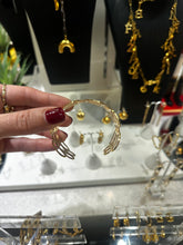 Load image into Gallery viewer, Geometric Gold Cuff
