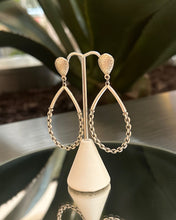 Load image into Gallery viewer, Bursa Silver Earrings
